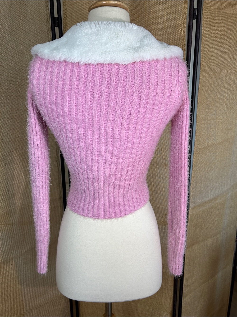 Baby Phat Sweater Cardigan Womens S Pink Faux Fur Collar Fuzzy Y2K Coquette - Picture 7 of 16